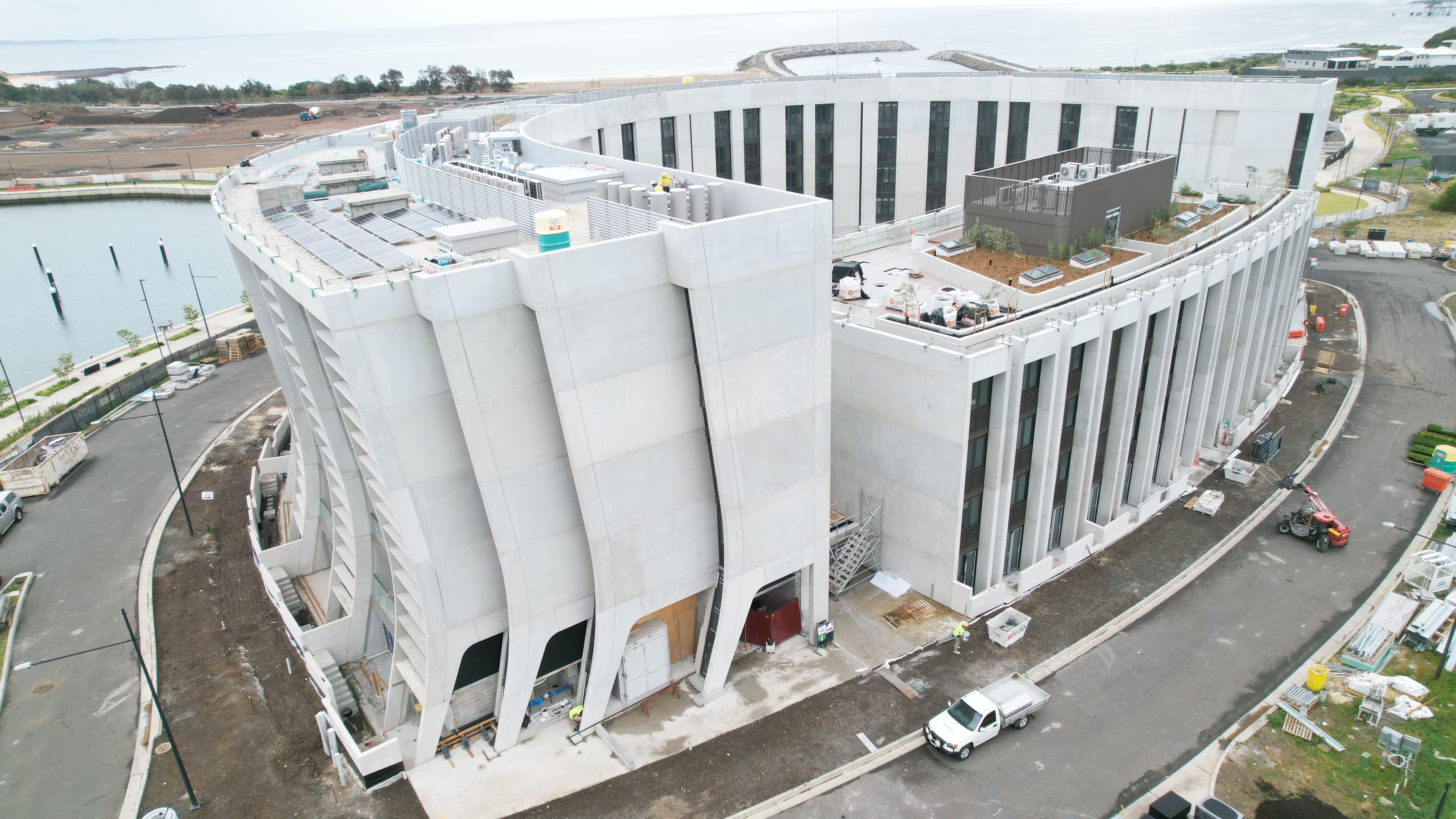 Nautilus unveiled - scaffolding removed